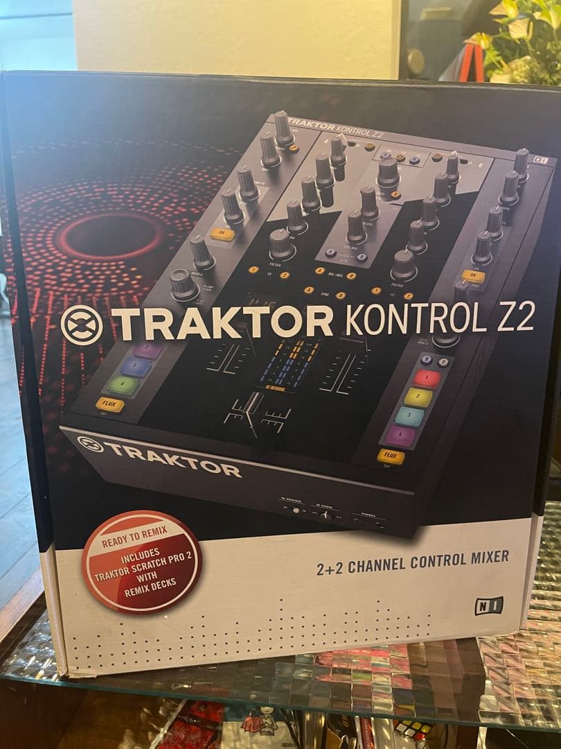TRAKTOR KONTROL Z2 DJミキサー 動作確認済み 箱付 展示特価】バトルDJから非常に人気の高いDJミキサー NI / TRAKTOR Z2