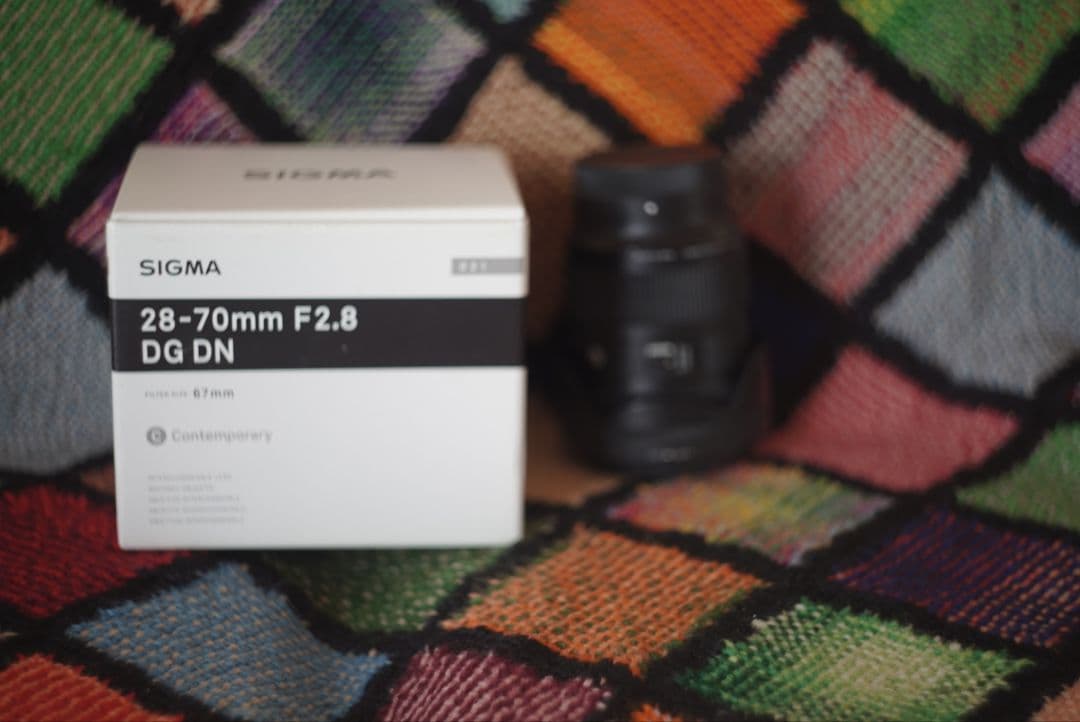 り*☆様 【極美品】SIGMA 28-70mm F2.8 DG DN ズームレン 新品)SIGMA (シグマ) Contemporary 28-70mm F2.8 DG DN (ソニーE用