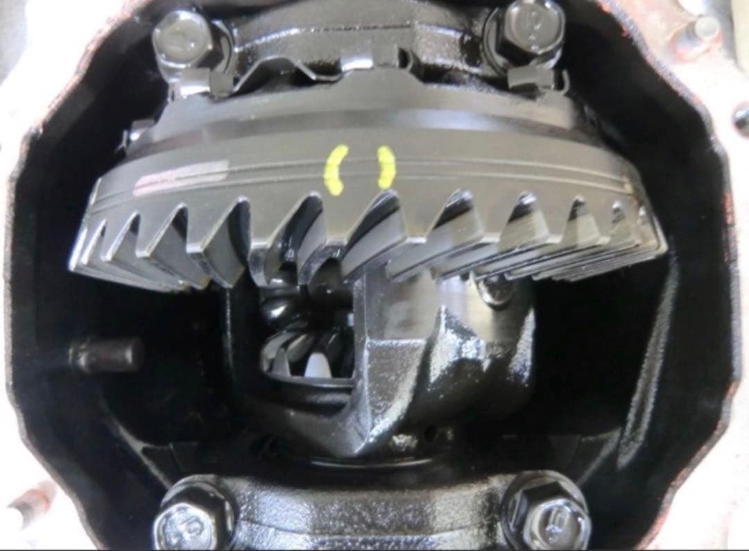 ファイナル4.6 7.5インチ デフケース 機械式 LSD デフ 組込み用 - メルカリ