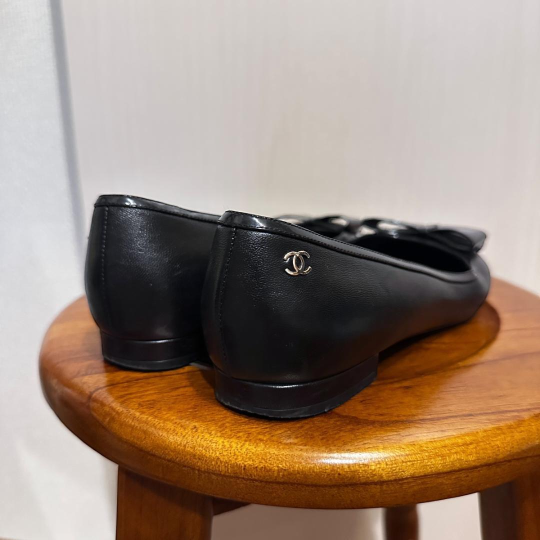 CHANEL】リボンパンプス ブラック サイズ36½ / sh142 - メルカリ