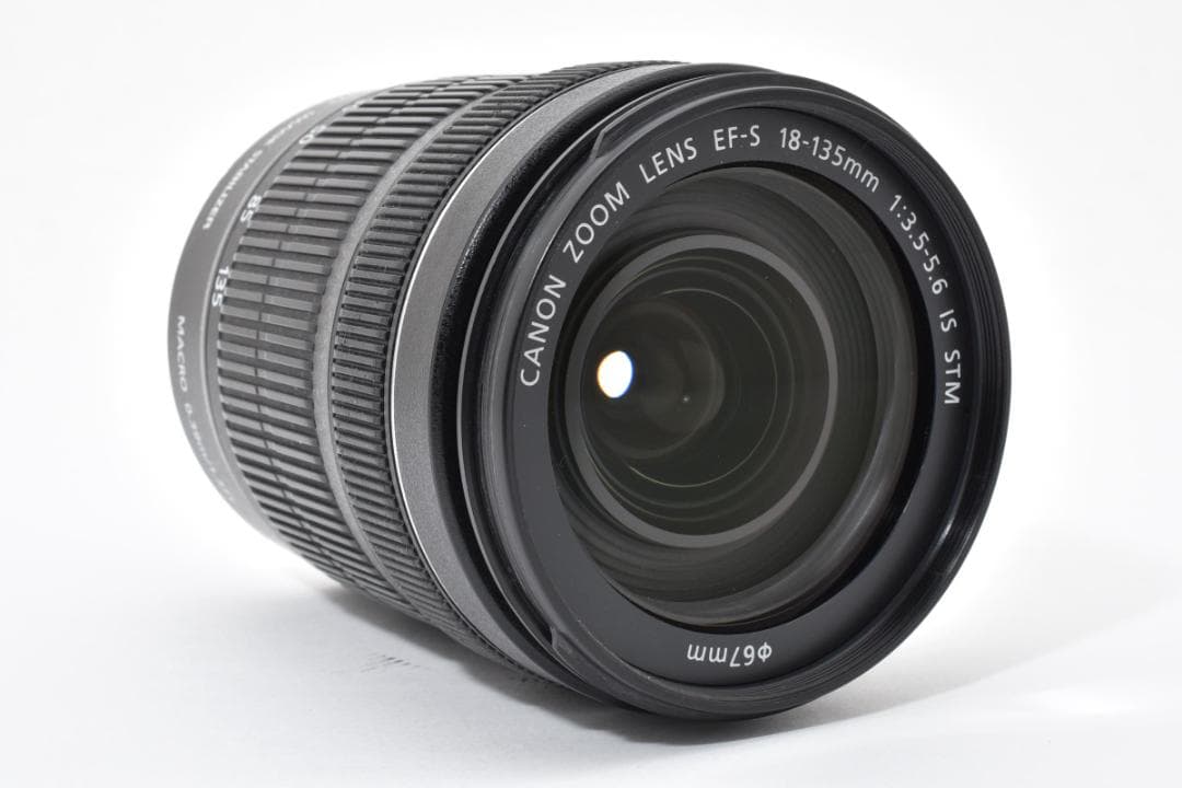 レンズ(ズーム) CANON EF-S 18-135mm f/3.5-5.6 IS L0327