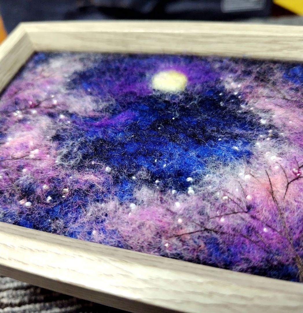 羊毛フェルト ハンドメイド フレーム 刺繍 絵画 月桜 - メルカリ