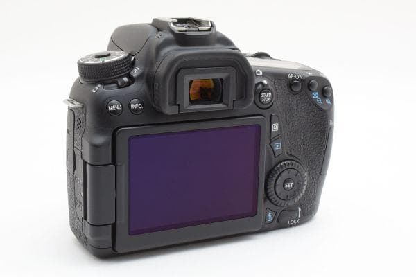キャノン Canon EOS 70D ボディ 予備バッテリー付き ＃3399
