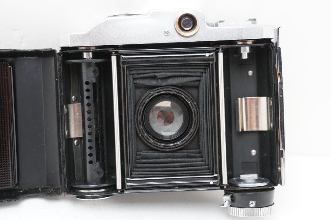 ジャンク扱い Konica Pearl Ⅲ フィルムカメラ 120フィルム 蛇腹