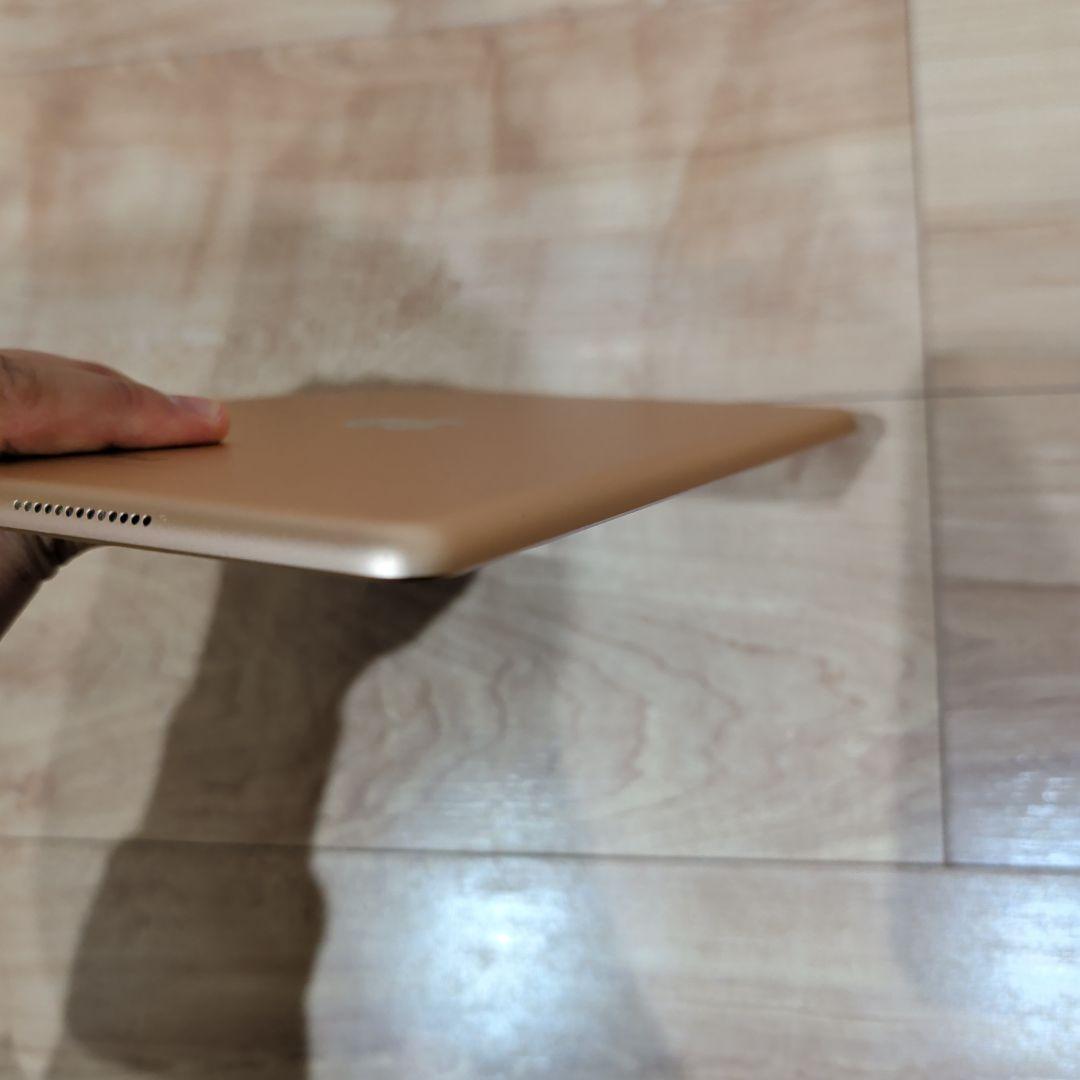 iPad 第6世代 A1893 WiFi ゴールド 128GB MRJP2J/A - メルカリ