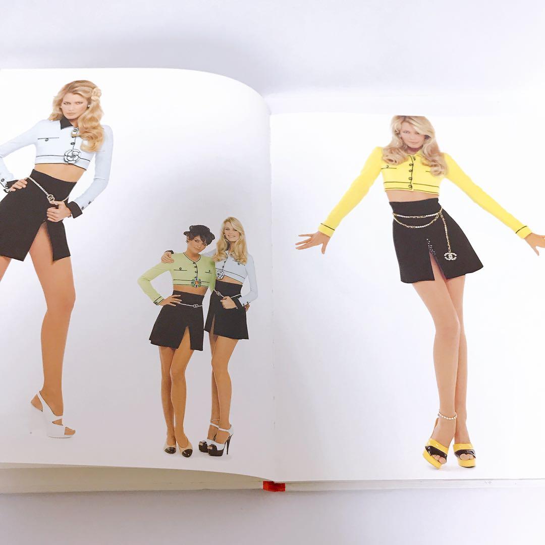 シャネル CHANEL カタログ クラウディアシファー - メルカリ