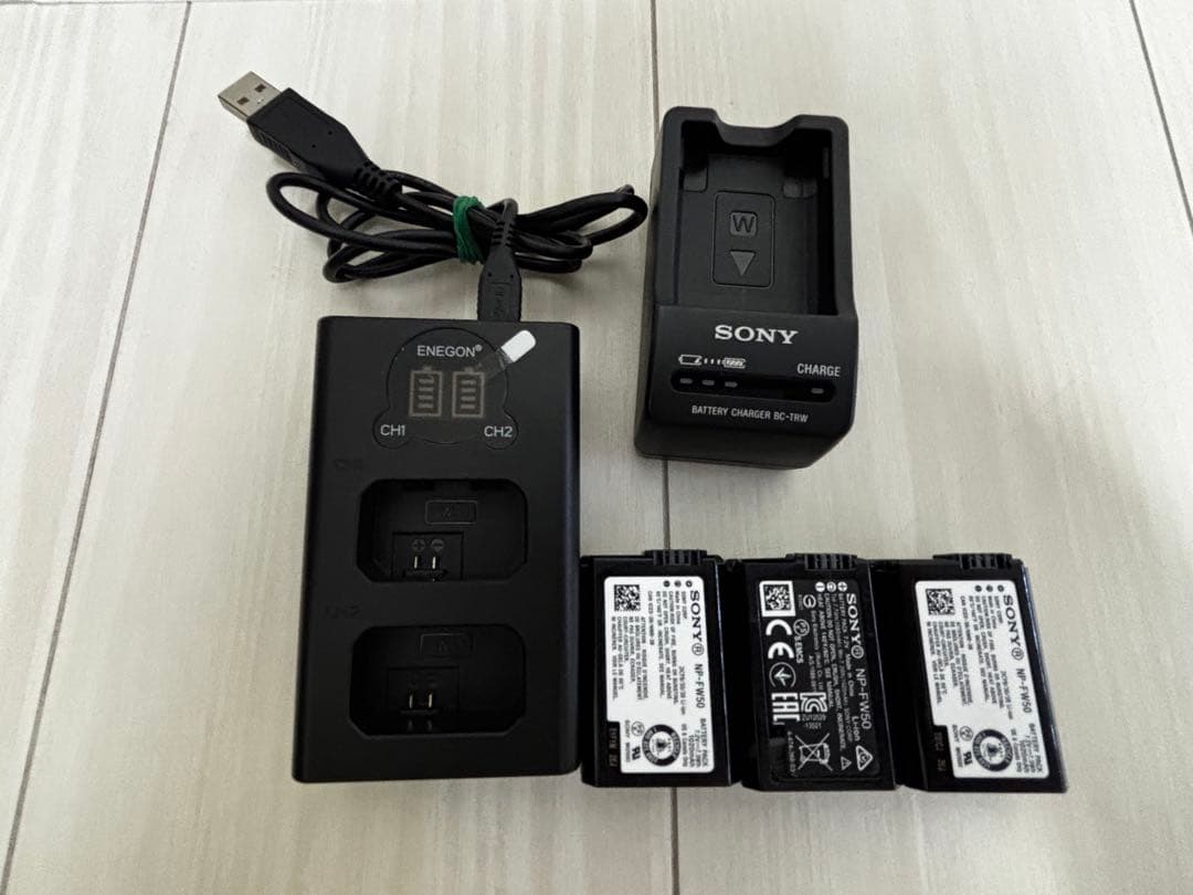 美品】SONY ZV-E10｜純正バッテリー2つ｜sdカード｜ヤマダ保証付き