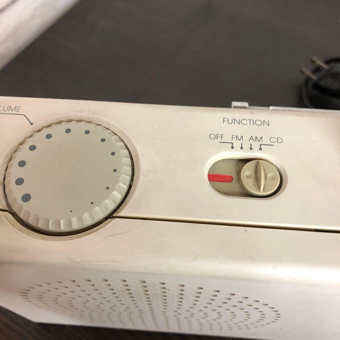 無印良品 CDラジオ SL-PH70R 元Appleデザイナー西堀晋氏の設計 - メルカリ