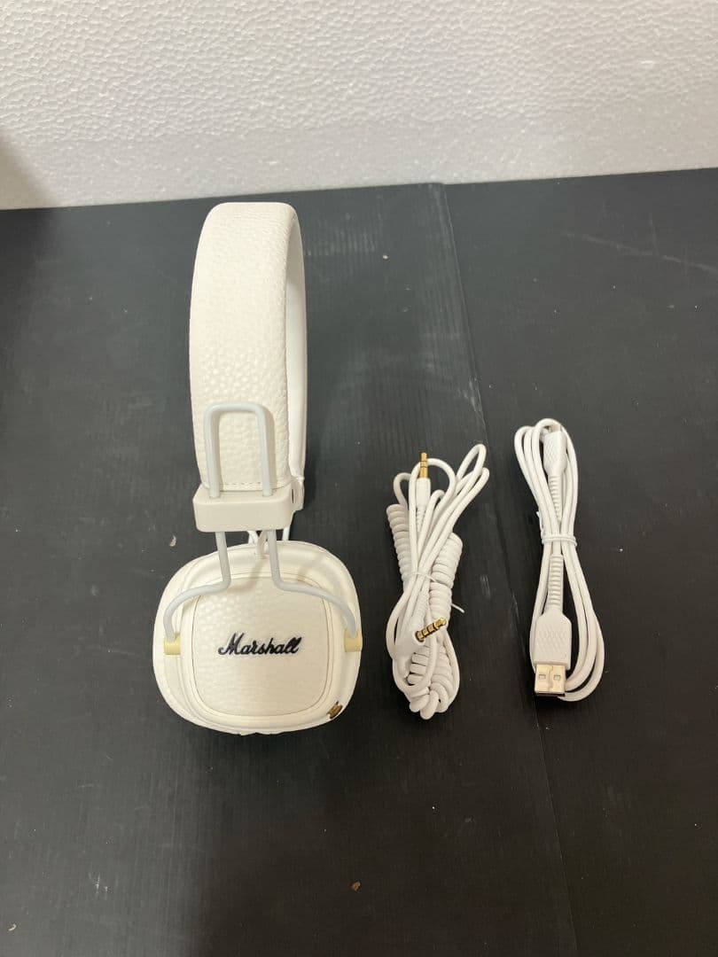 Marshall MAJORⅢ white ヘッドホン 白 マーシャルメジャー3 - メルカリ