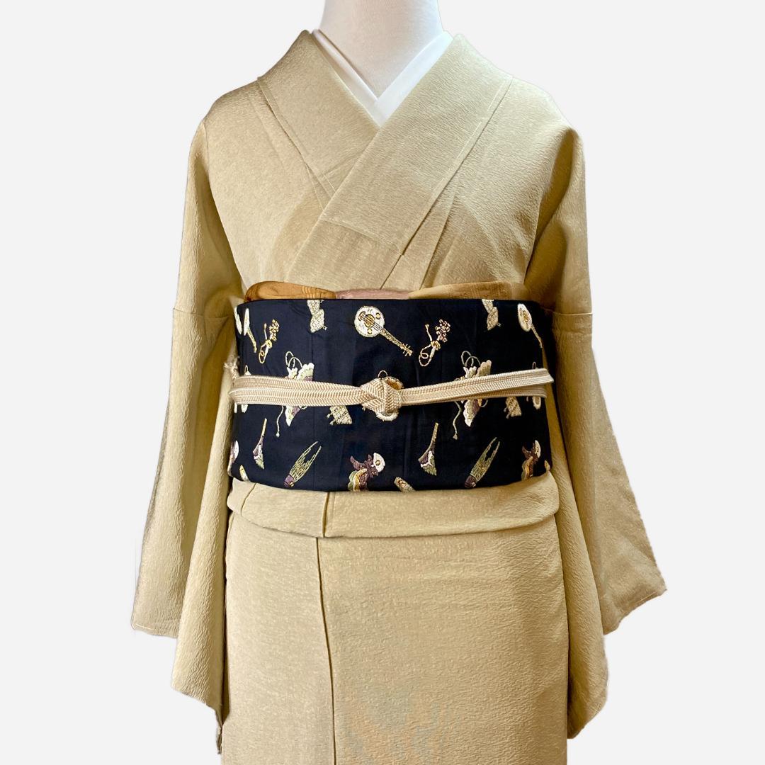 色無地 一ツ紋 裄67 身丈168 トールサイズ 百貫達雄 落款有 袷 正絹