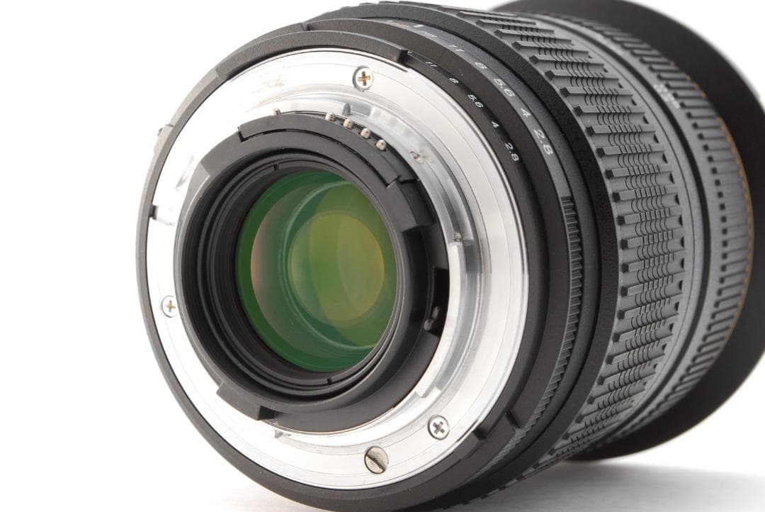 ほぼ未使用Tamron 17-35mm2.8-4.0 SP Nikon #287