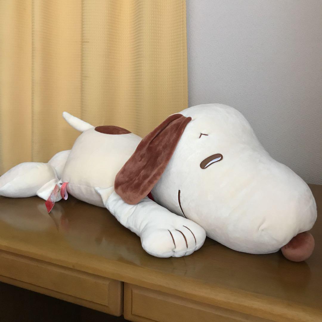ギガジャンボ もちもち生地 寝そべり ぬいぐるみ スヌーピー - メルカリ