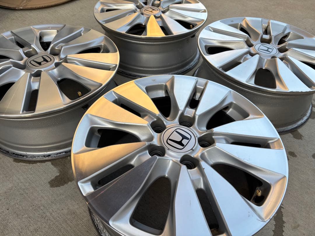 ホンダ 純正 ホイール RK 5ステップワゴン 16×6J 5穴 4本 +50 - メルカリ