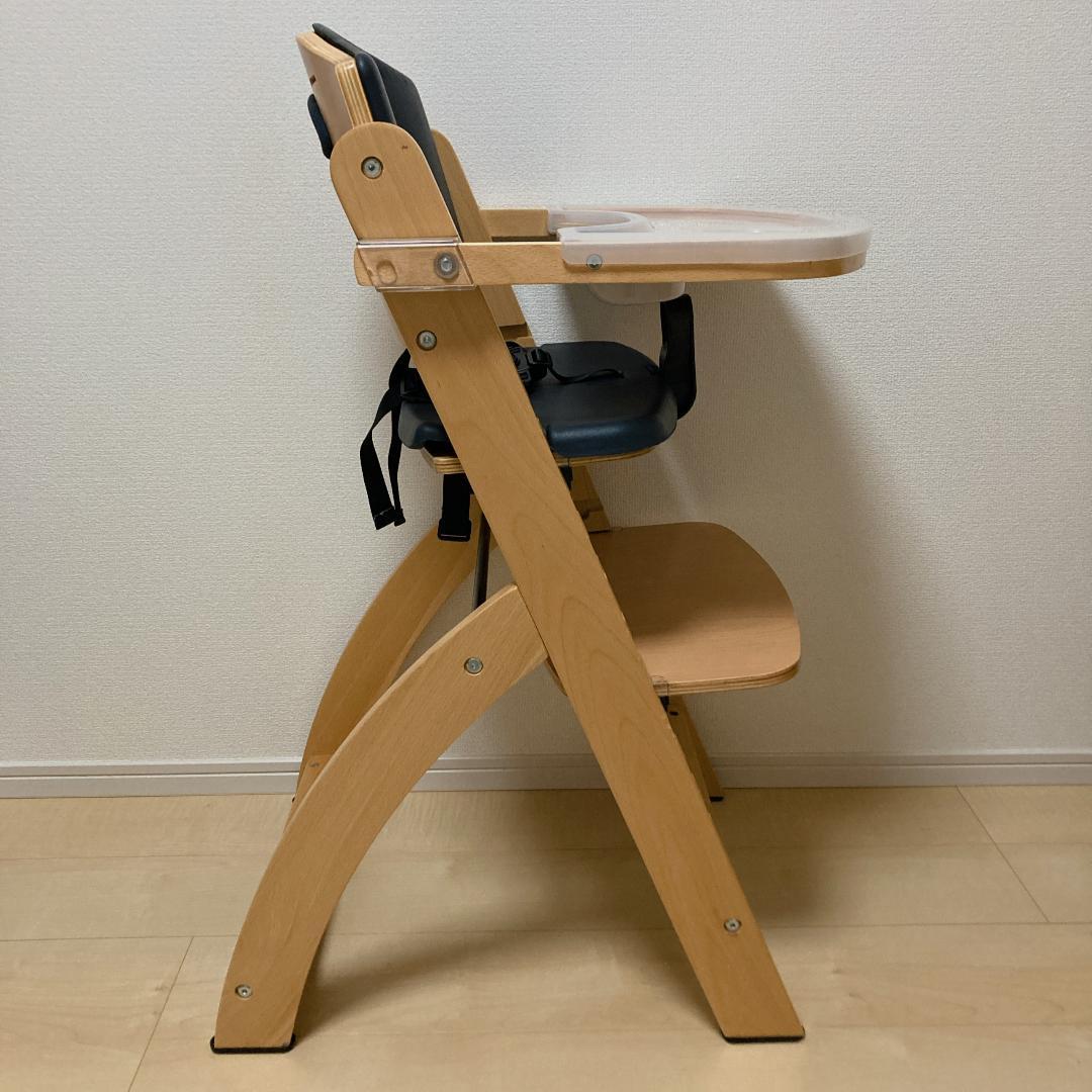 Abiie ビヨンドジュニア ハイチェア 取り外しトレイ＆テーブル＆ベルト付