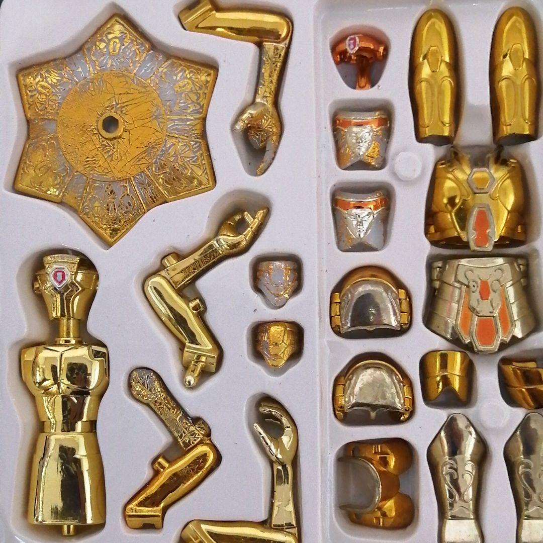 聖闘士星矢 聖闘士聖衣大系 双子座ジェミニのクロス - メルカリ