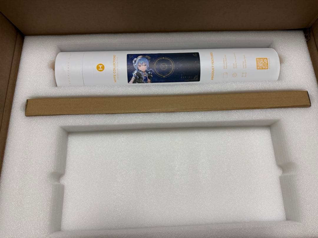 hyte 星街すいせい タペストリー&マウスパッド未開封新品 即納新品】HYTE Hoshimachi Suisei Keycap + Mouse Pad 初回限定版