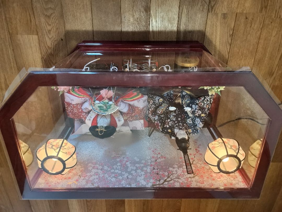 フ*ラ様 【状態良好】雛人形 アクリルケース入り オリジナル