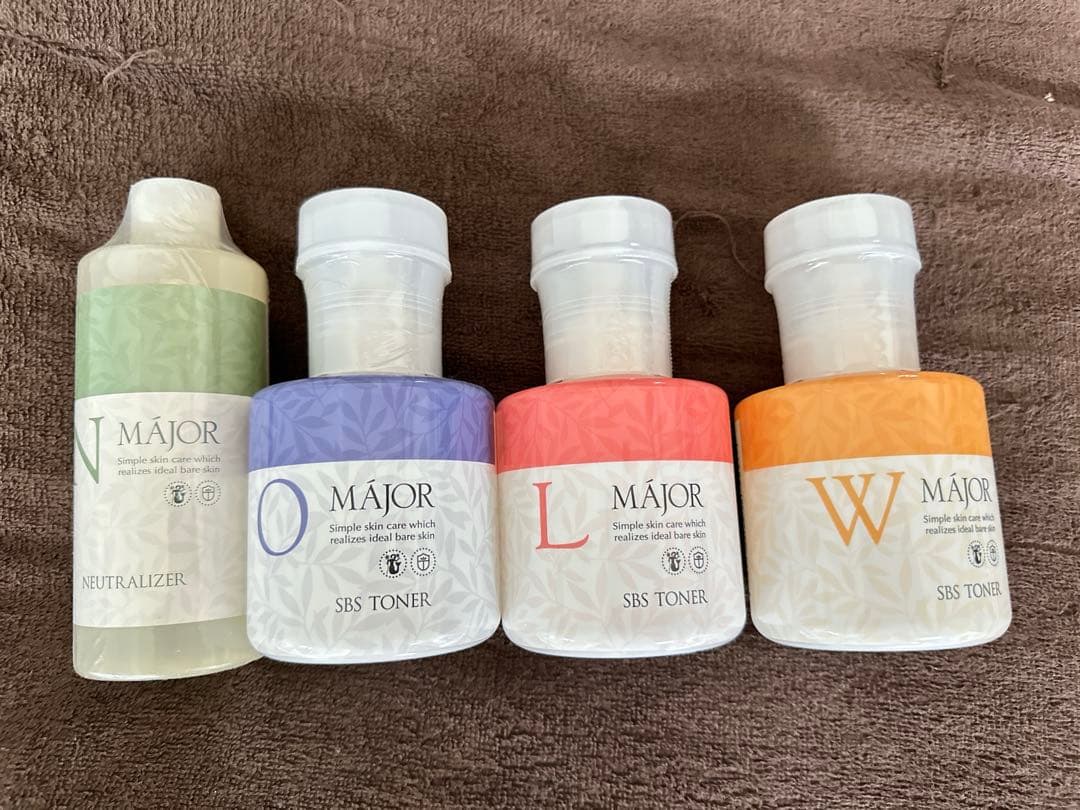 MAJOR 585ml トナー L・W・O 1859C1590_black_crosby_lock_sh