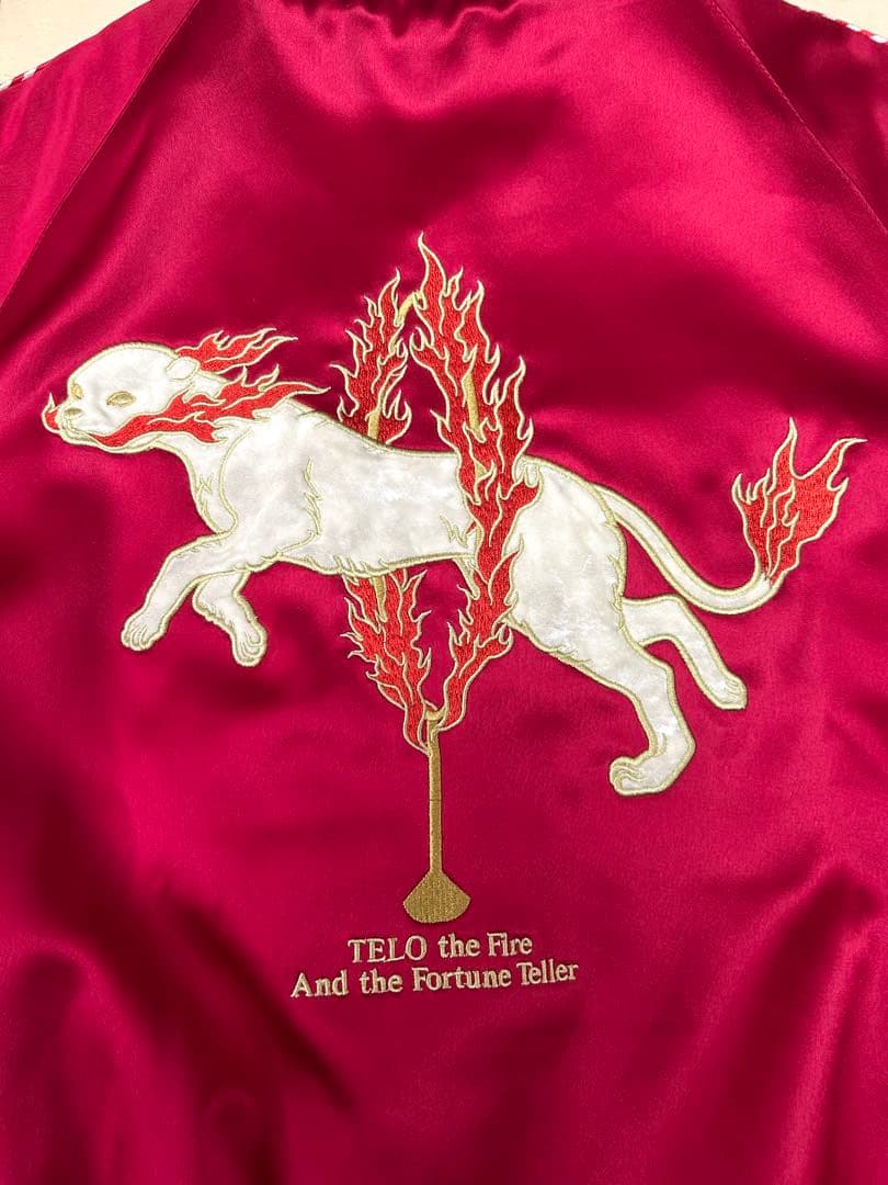 HOTELO スカジャン リバーシブル 赤 白 刺繍 - メルカリ