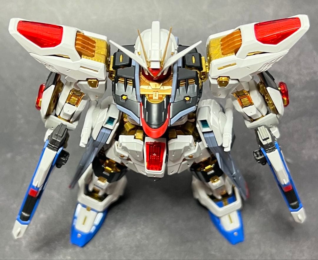 MGEXストライクフリーダムガンダム組み立て品 - メルカリ