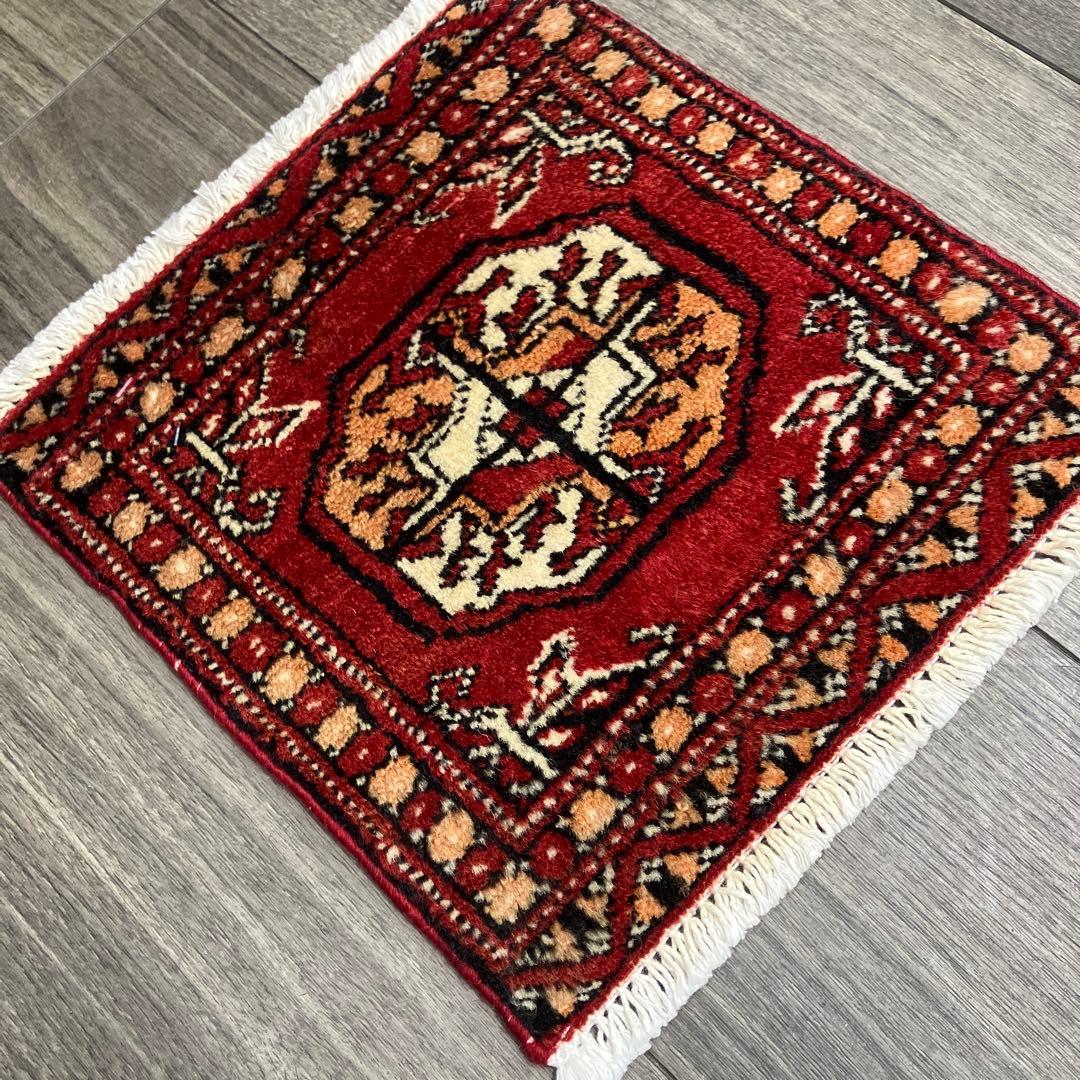 30cmx31ミニラグヴィンテージ トライバルラグパキスタン手織り絨毯