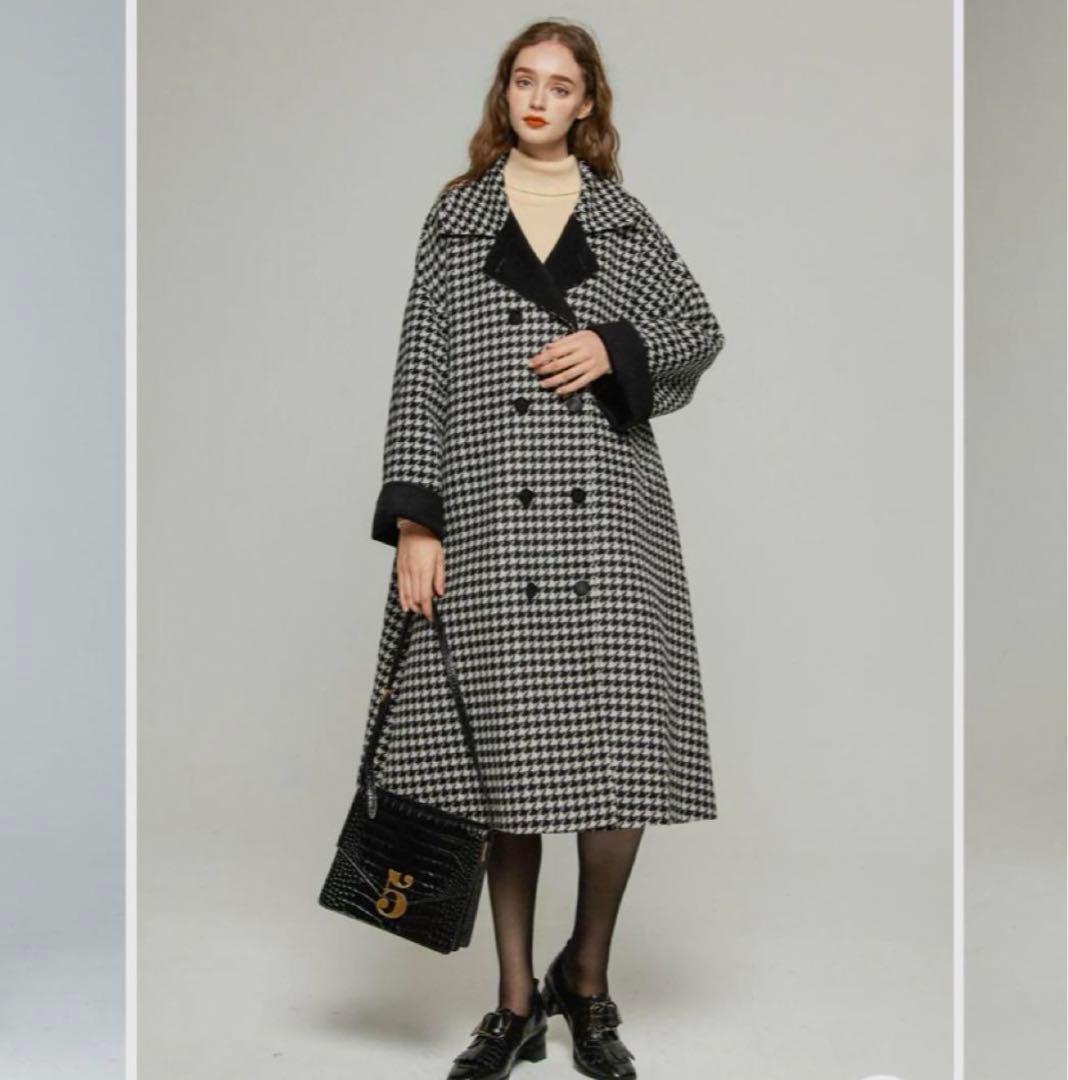 tnewties 口角にほくろがある彼女 リバーシブルコート - メルカリ