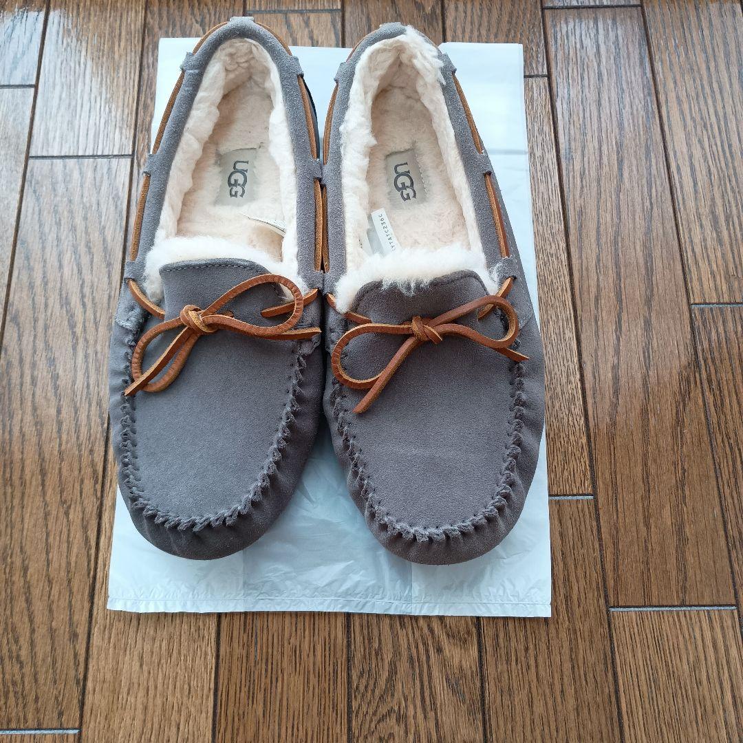 UGG グレー モカシン 25cm - メルカリ