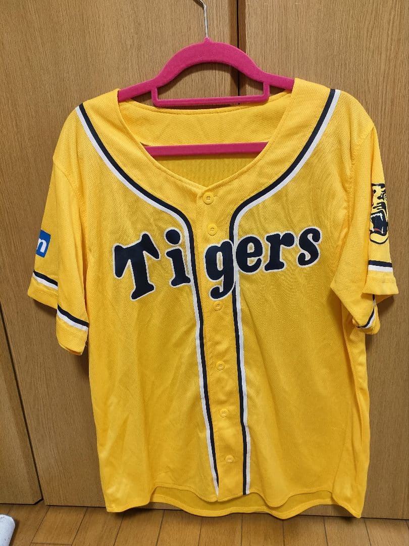 新品未開封 ユニフォームおまけ付】阪神タイガース2025優勝ブルーレイ