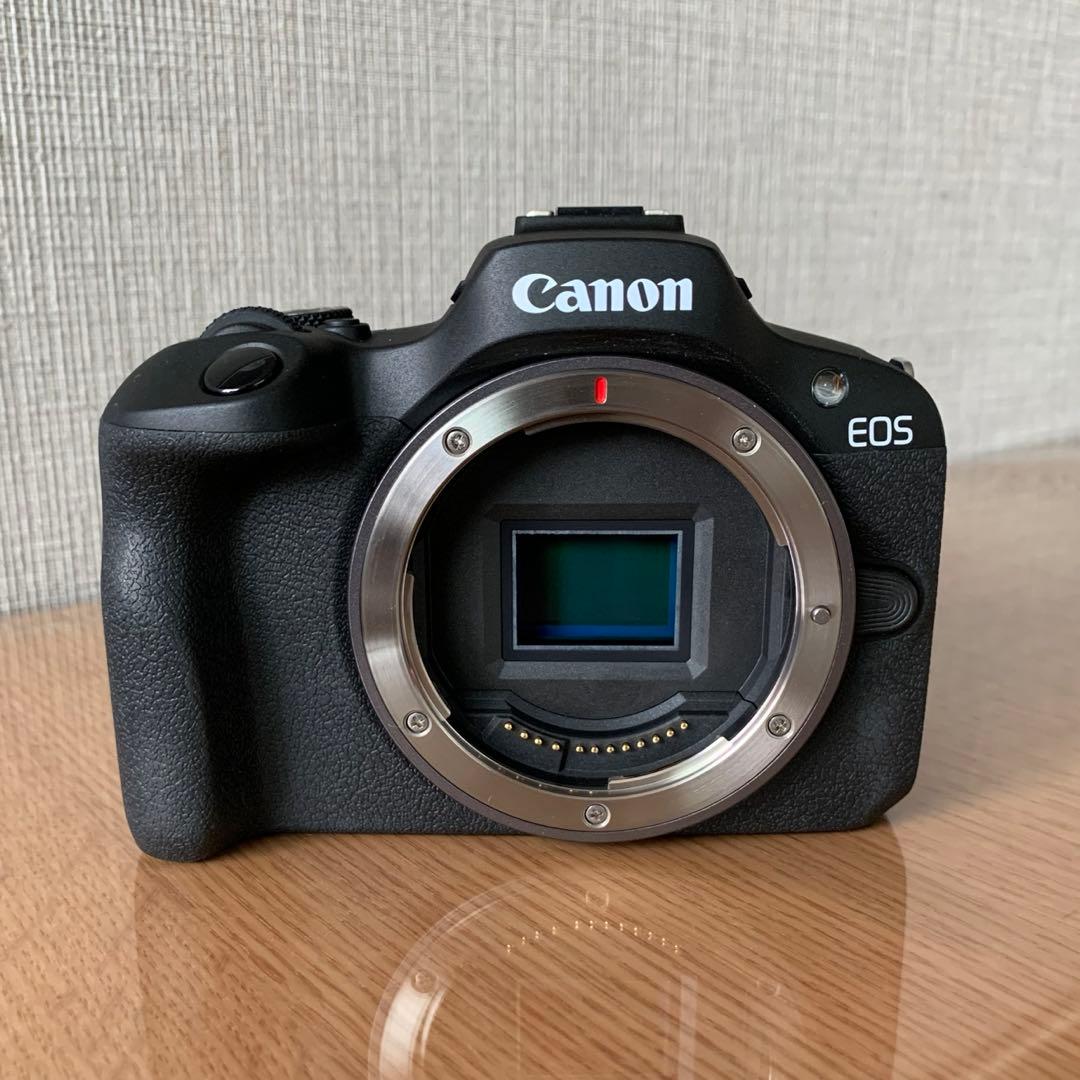 Canon EOS R100 ボディ　ボトムケース付き　美品 EOS R100・ボディー：通販 | ミラーレスカメラ - キヤノンオンライン