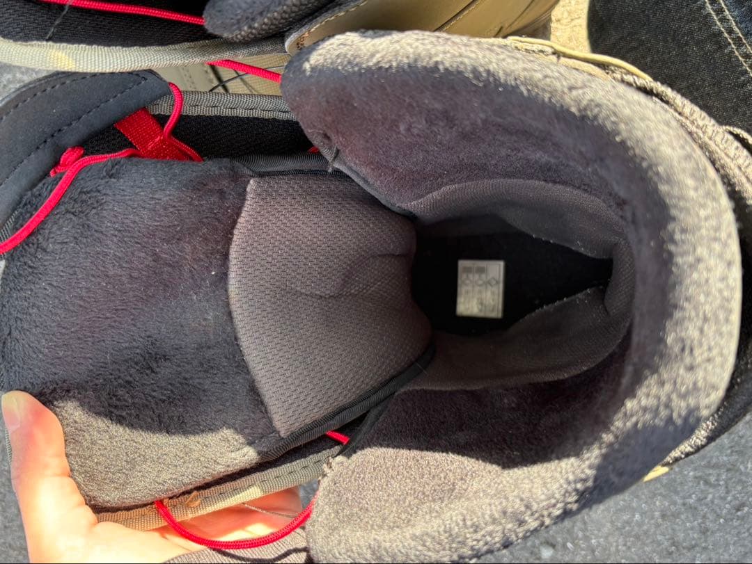 スノーボードブーツ　25.0cm