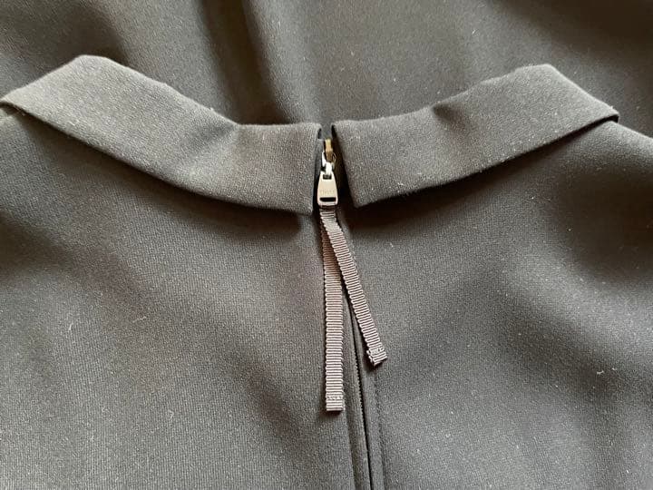 フォクシー ブラックワンピース 袖付 40 卒業式 入学式 - メルカリ