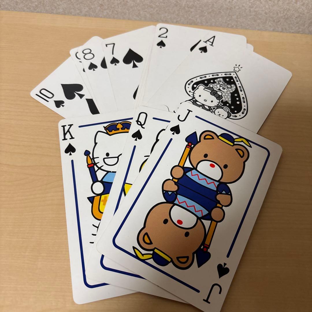 超レア】ハローキティ クリスマス ビッグトランプ - メルカリ