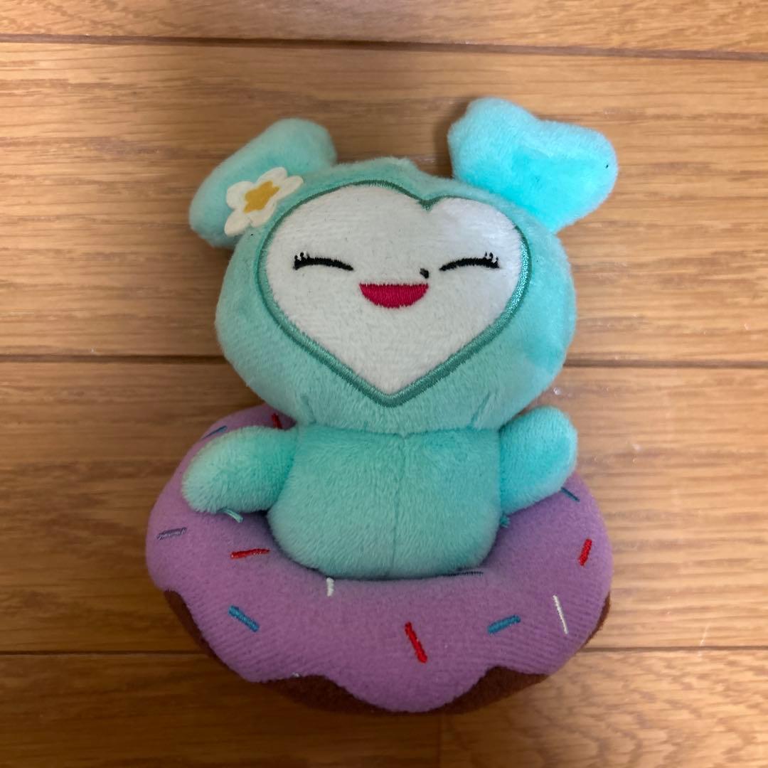 TWICE POPUP 2023 バッグチャーム ミナ ミブリー - メルカリ