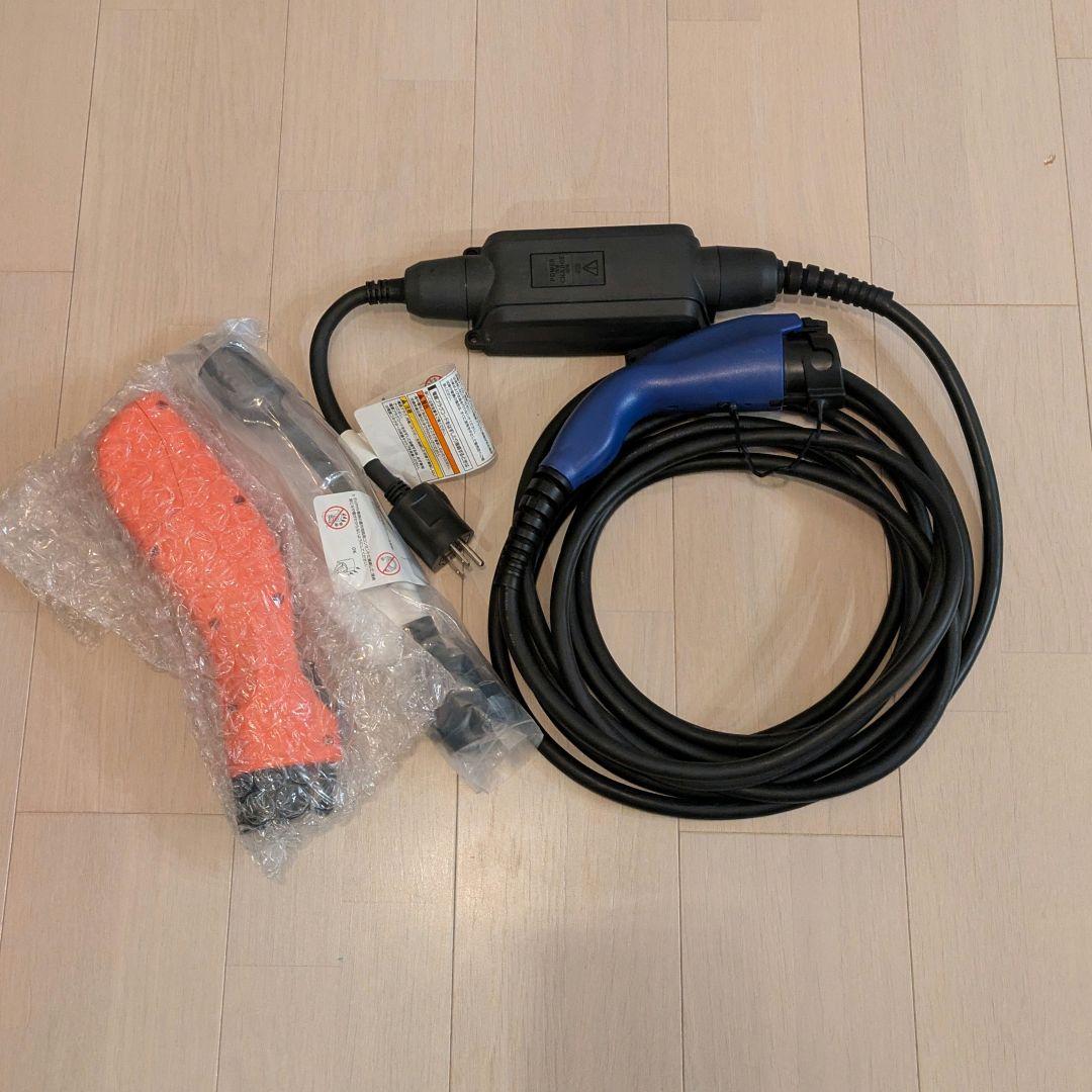 【ぴーろー】トヨタ/レクサス純正 PHV 純正 充電ケーブル 3点セット レクサス純正 PHV充電ケーブル G9060-76010 ①｜Yahoo!フリマ（旧