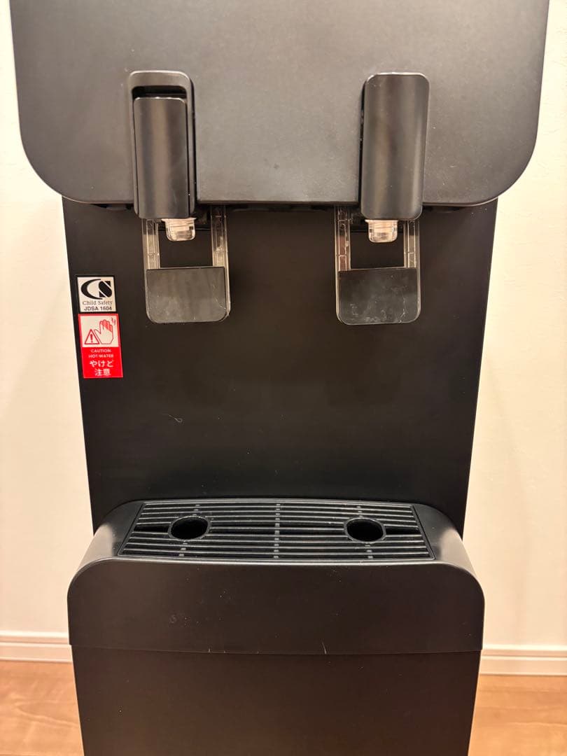 PREMIUM WATER ブラック ウォーターサーバー （famfit) アウ