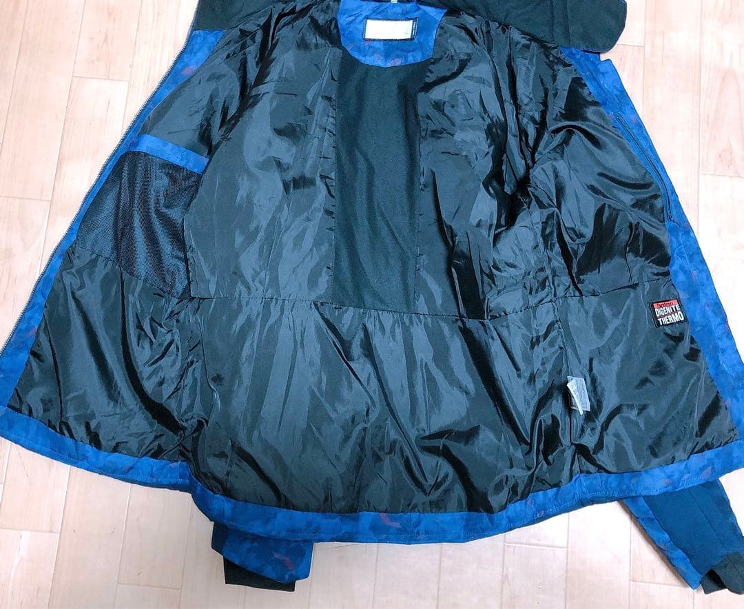 美品 近年モデル Phenix フェニックス スキーウェア ファー XL 総柄