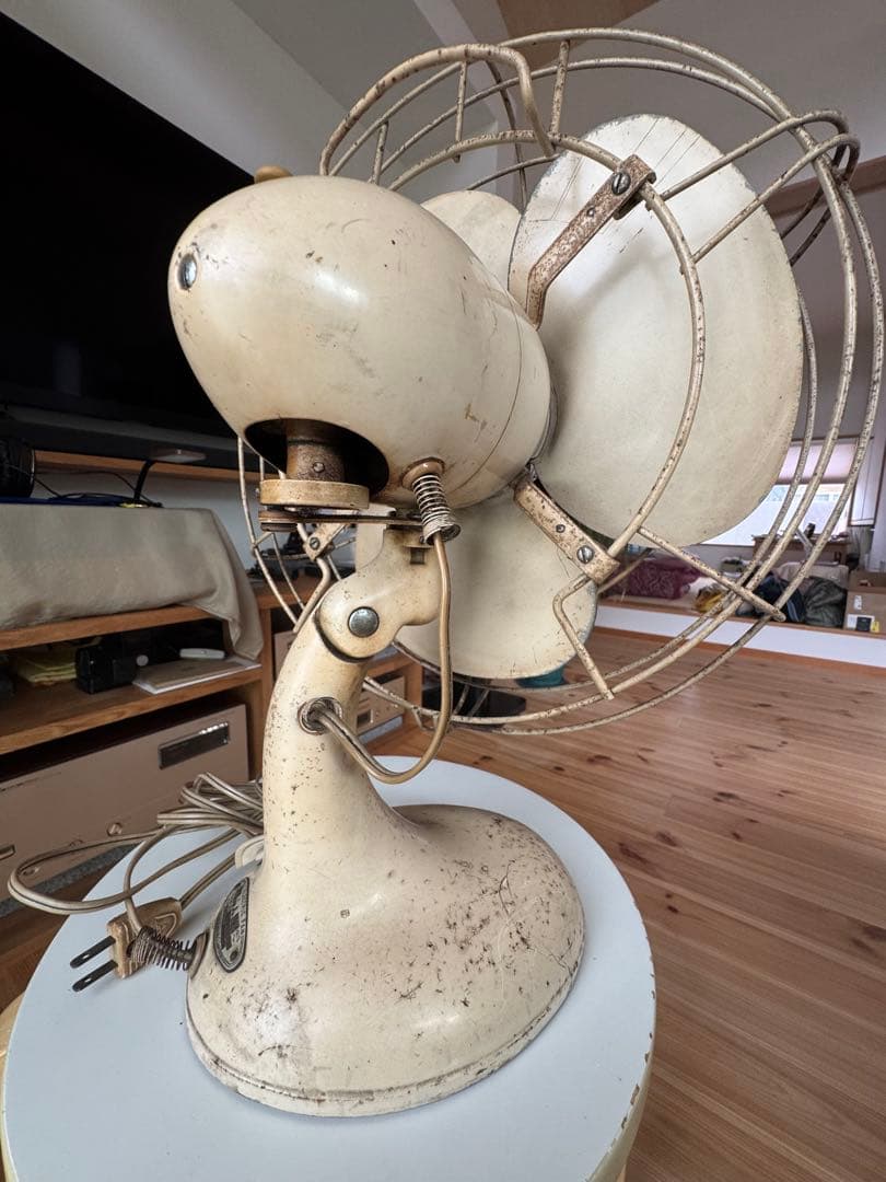 ビンテージ、MITSUBISHI アンティーク扇風機 - メルカリ