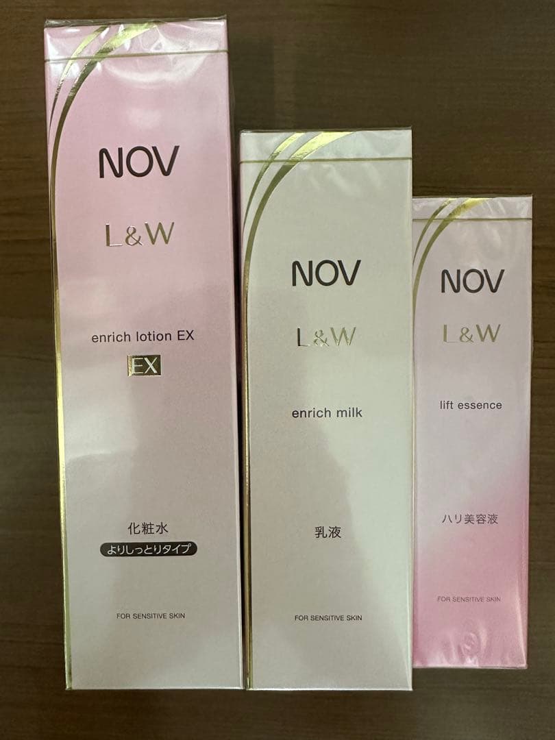 NOV L&W エンリッチローション　エンリッチミルク　リフトエッセンス Amazon | NOV(ノブ) L&W エンリッチローション(医薬部外品) | NOV(ノブ