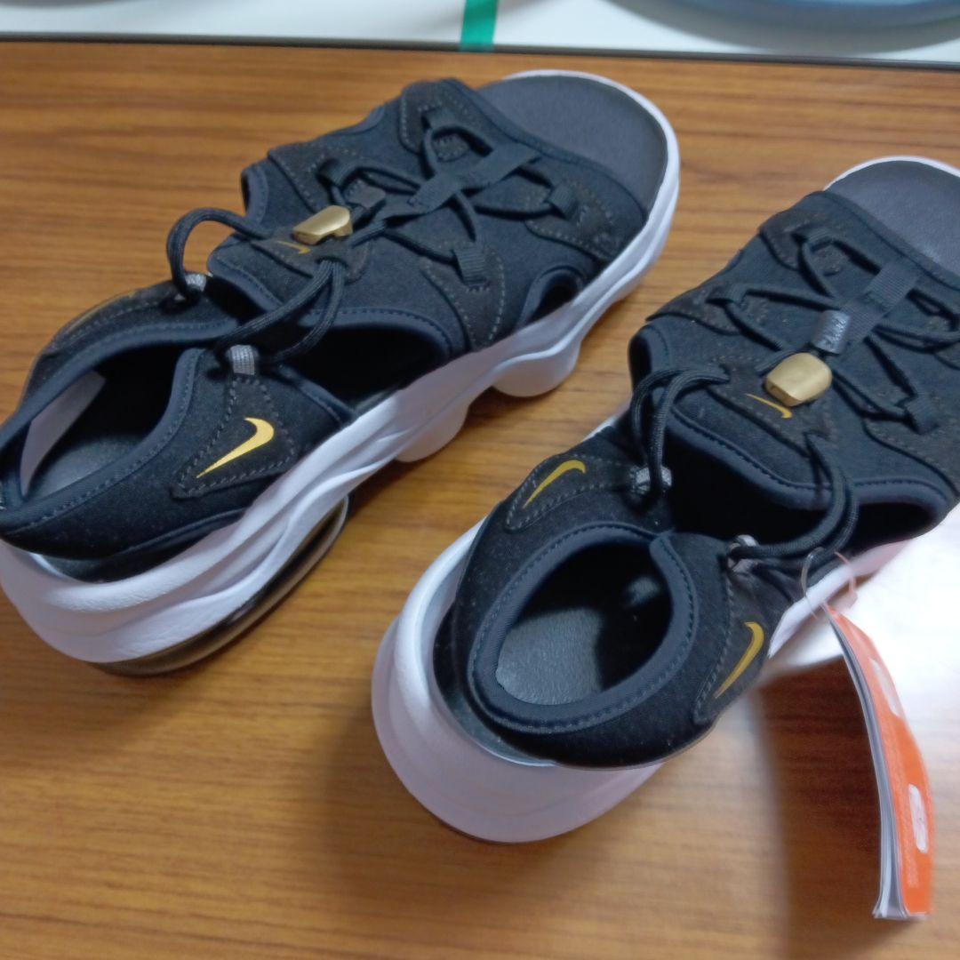 Nike エアマックスココサンダル ブラック　新品　25cm ナイキ NIKE ウィメンズ エアマックス ココ サンダル WMNS AIR MAX