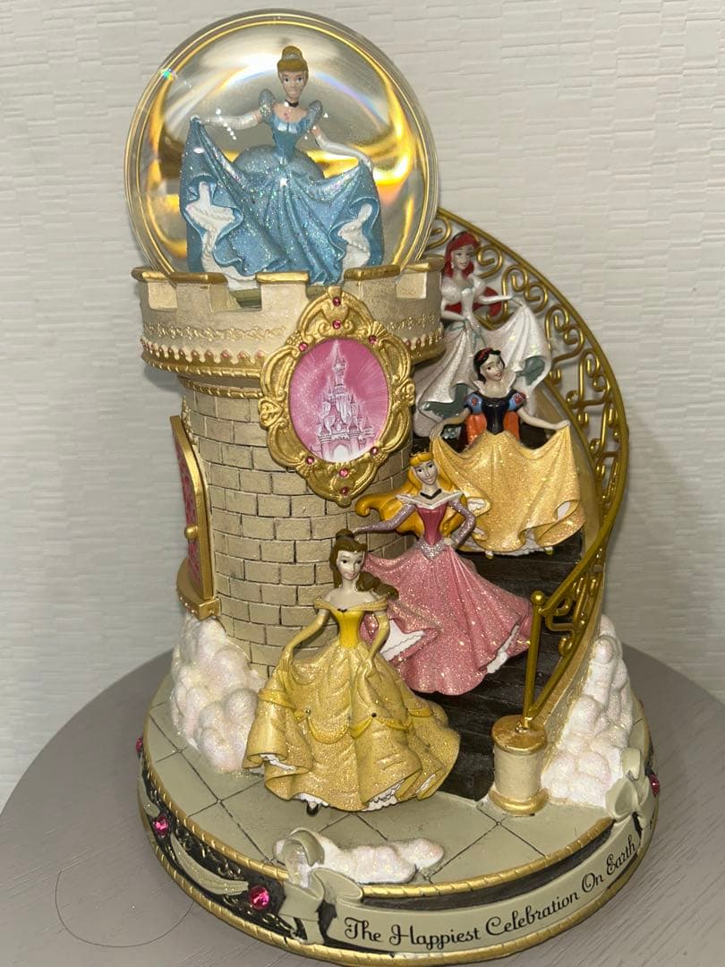 ディズニープリンセス　スノードーム　オルゴール　ミュージカルスノーグローブ 白雪姫 ディズニー Disney プリンセス スノードーム オルゴール - メルカリ