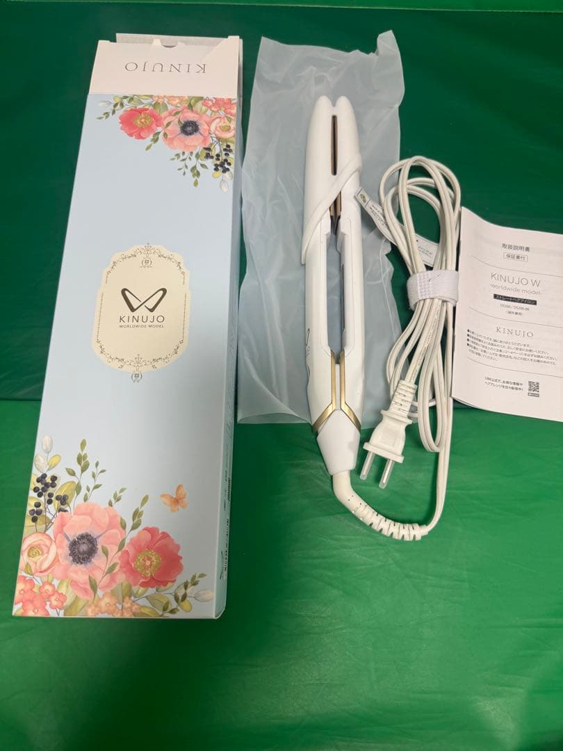 KINUJIO W ストレートヘアアイロン ホワイト 正規品】KINUJO W-worldwide model- ストレートヘアアイロン ホワイト