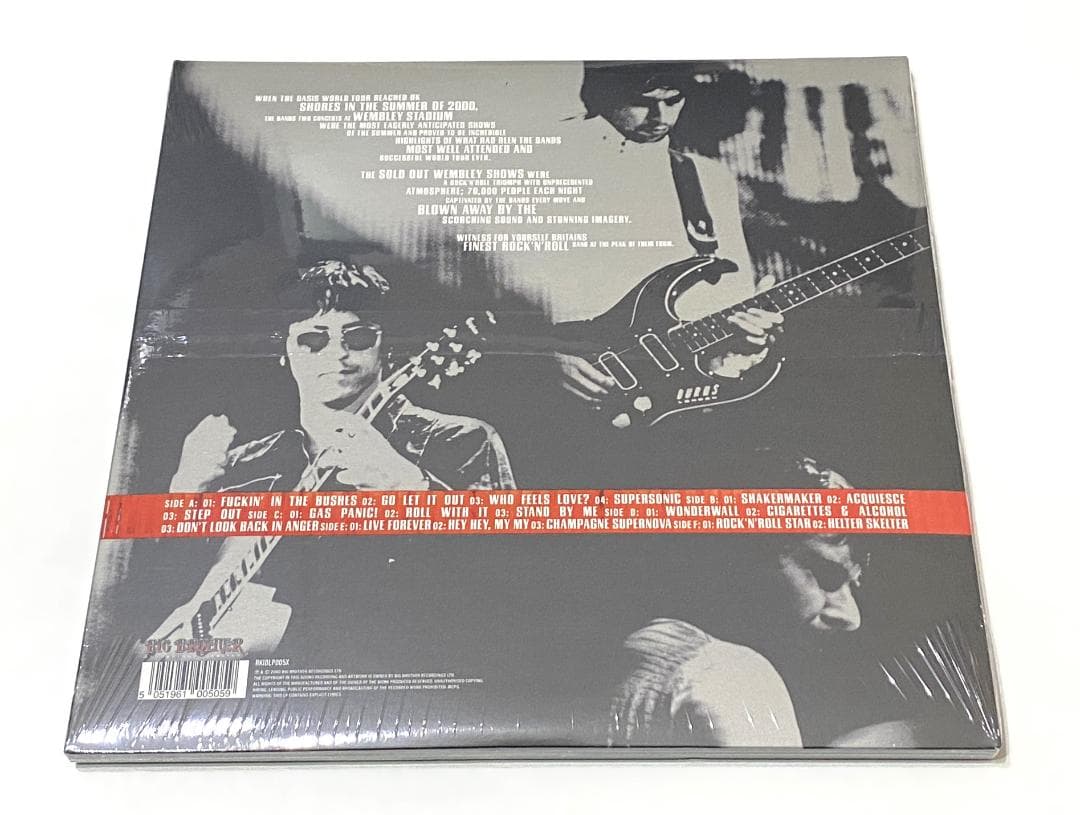 ☆送料無料☆OASIS☆FAMILIAR TO MILLIONS (3LP)☆ - メルカリ