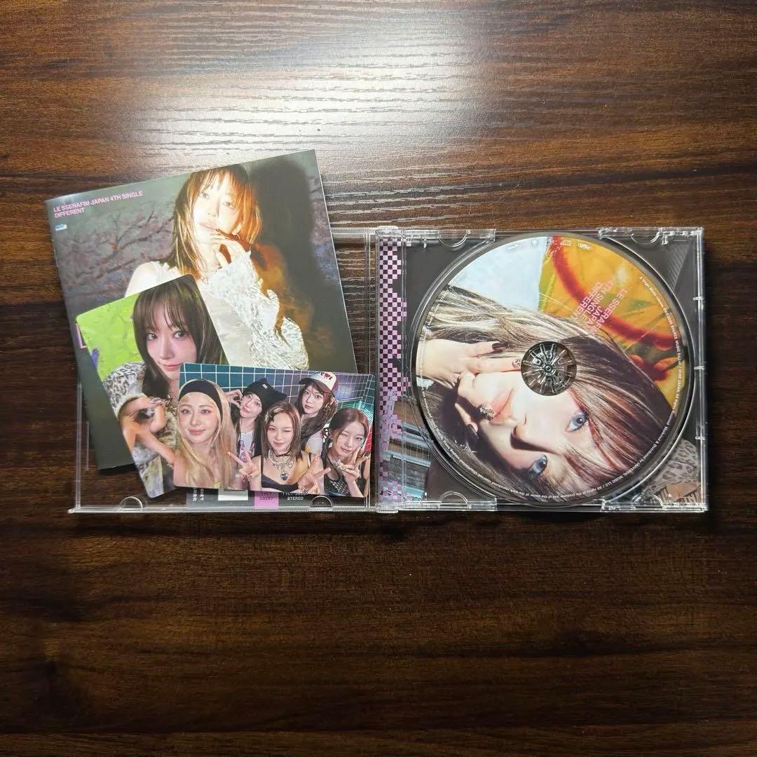 LE SSERAFIM \"DIFFERENT\" 10形態セット+付属ポスター