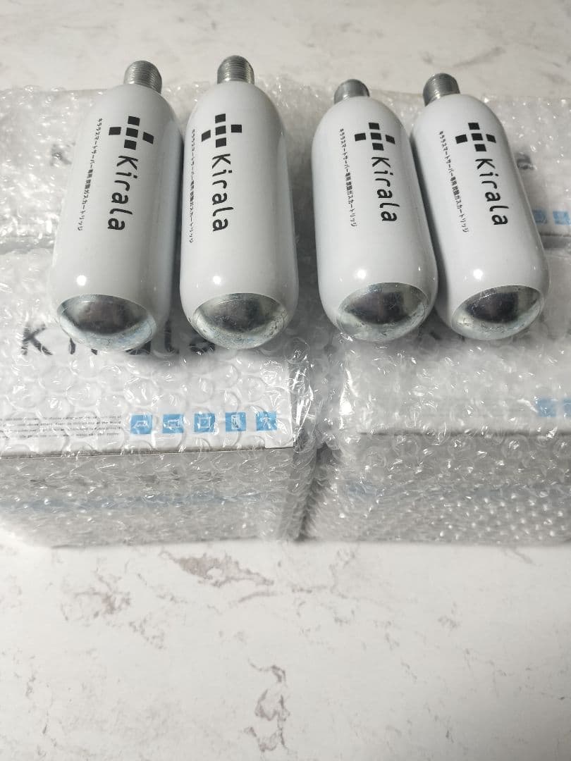 Kiralaの炭酸水カートリッジ6本4箱+開封済みカートリッジ4本 Kirala 炭酸ガスカートリッジ 6本入り - メルカリ