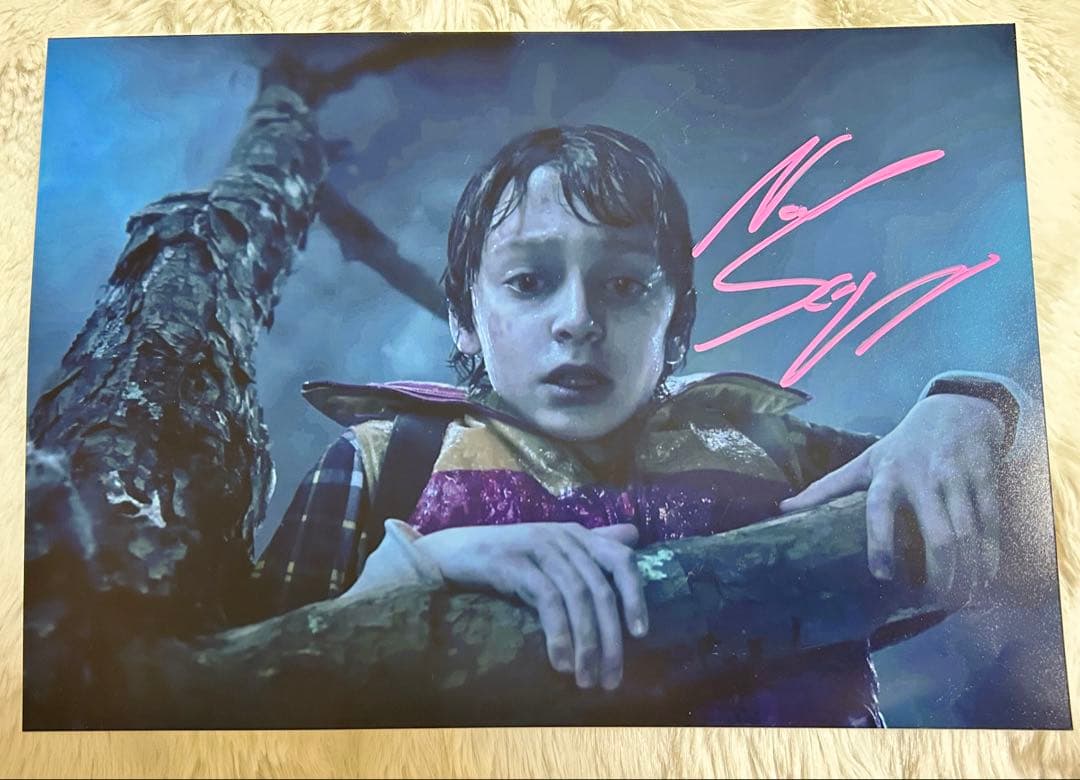 ストレンジャーシングス 直筆サイン ウィル ノアシュナップ ストシン