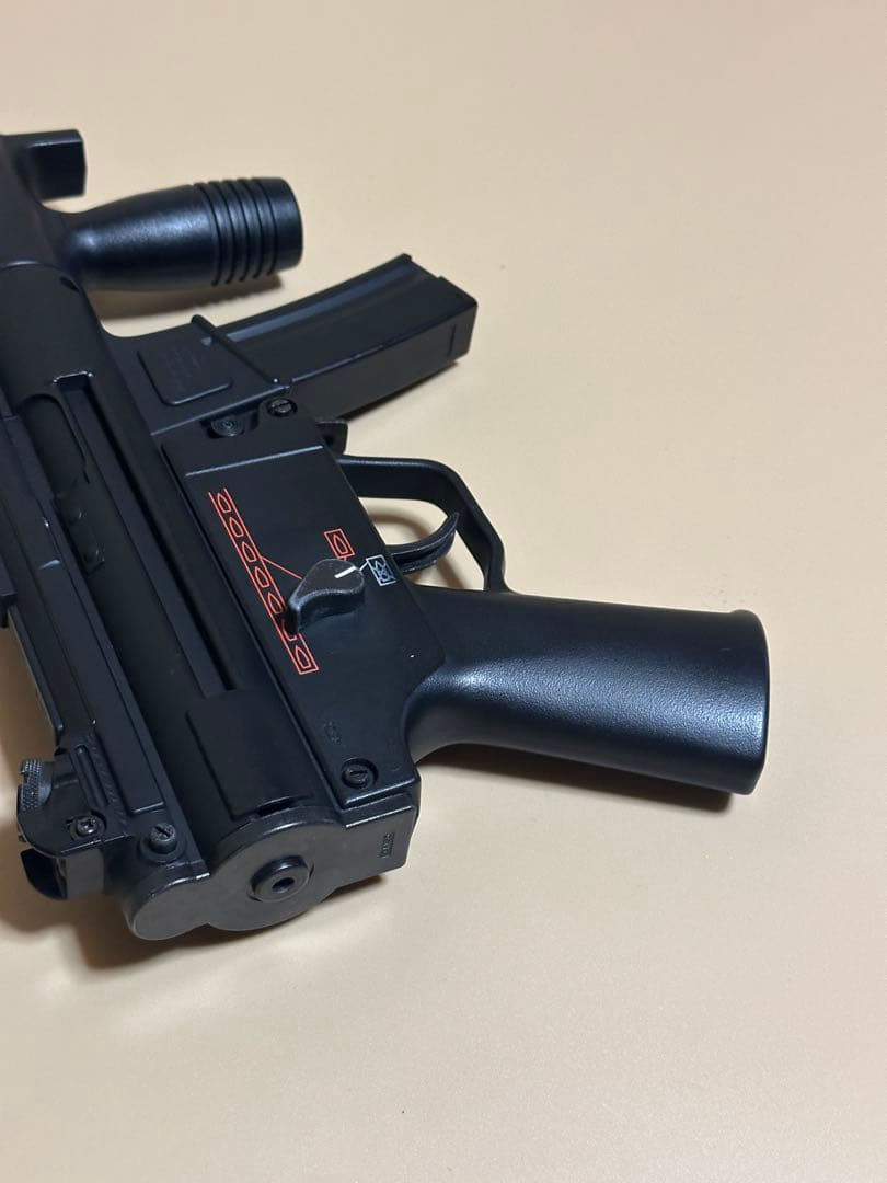 タイムセール/完動】MP5 Kurz 電動ガン セミオート・フルオート