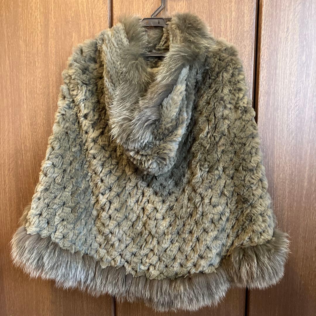 よし様LANVIN フード付きファーポンチョ - メルカリ