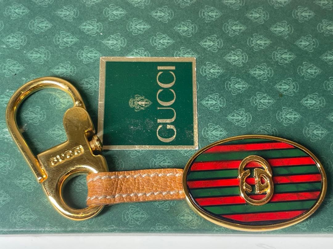 新品未使用】GUCCI キーホルダー ゴールド金具 レトロ シェリーライン