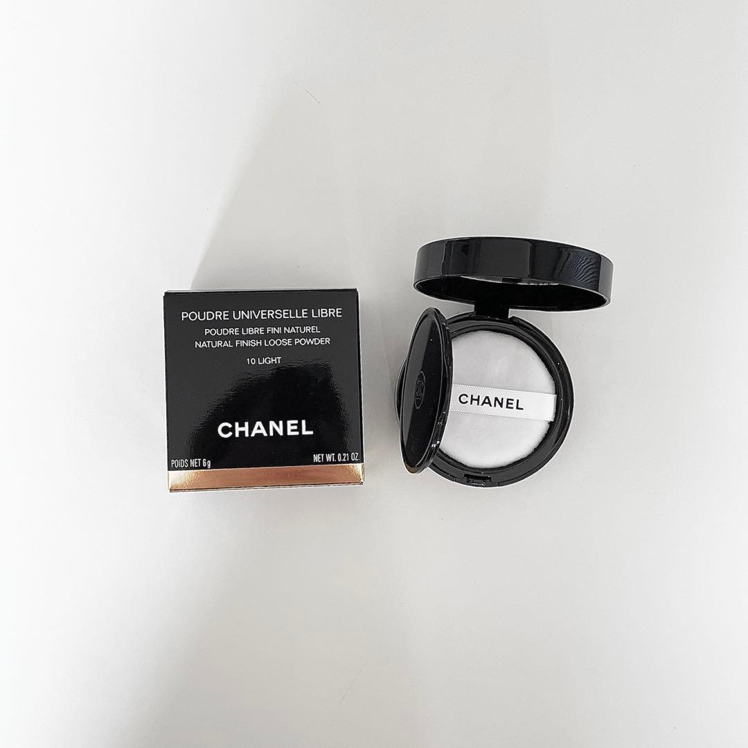 CHANEL プードゥル ユニヴェルセル リーブル オン ザ ゴー 10 ライト