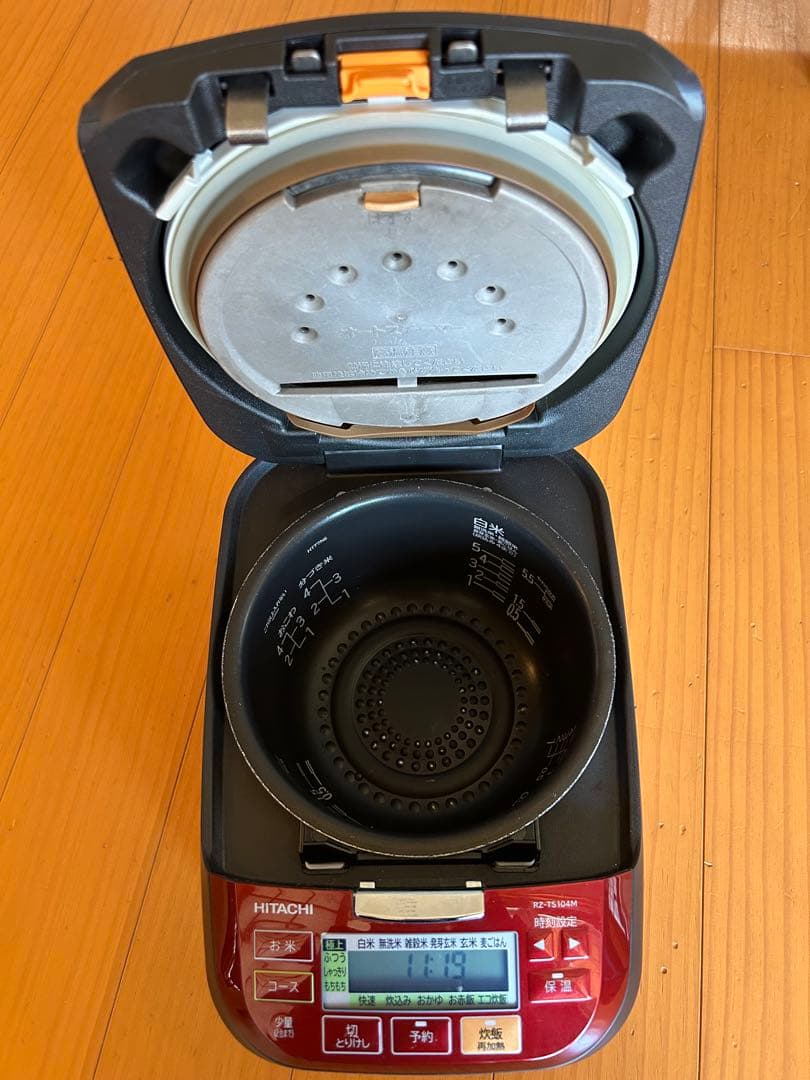 HITACHI IHジャー炊飯器 5.5合炊 RZ-TS104M 赤 - メルカリ